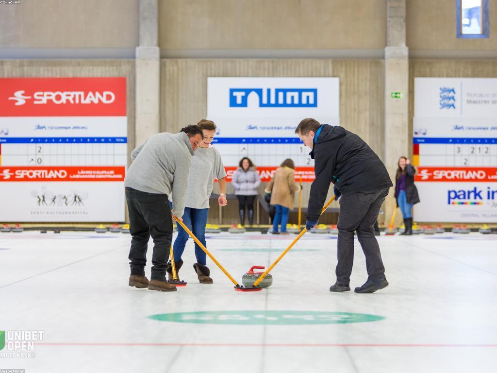 ការប្រកួតកាស៊ីណូ: ស្ថានភាពនិងការវិវត្តន៍